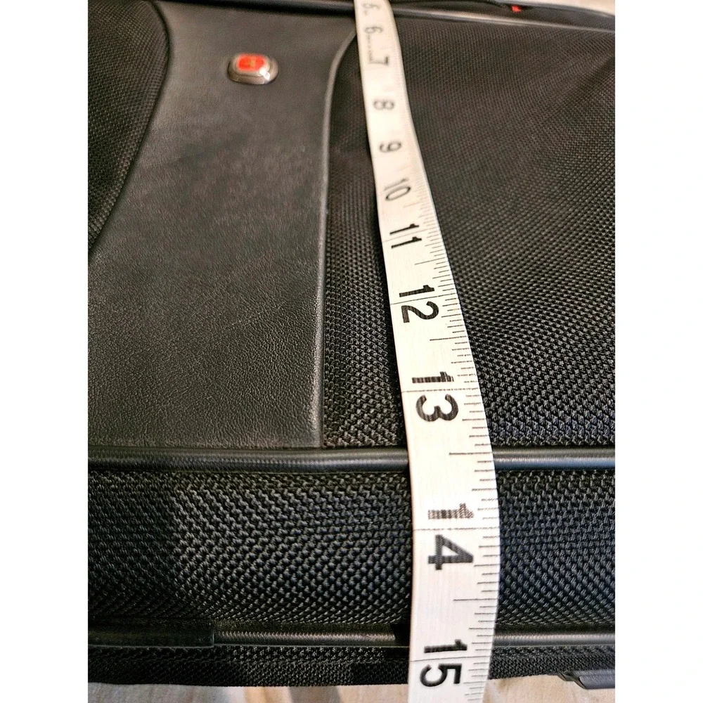 Wenger Swiss Gear Laptop Briefcase Black Ballistic Nylon Messenger Travel Bag